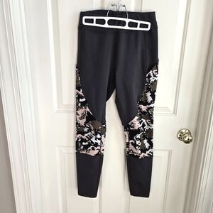 POP Fit Leggings Black/Pink Camo Size M